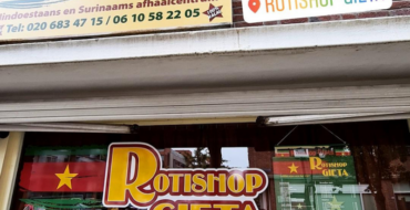 Beste roti Amsterdam Roti halen Surinaamse restaurants