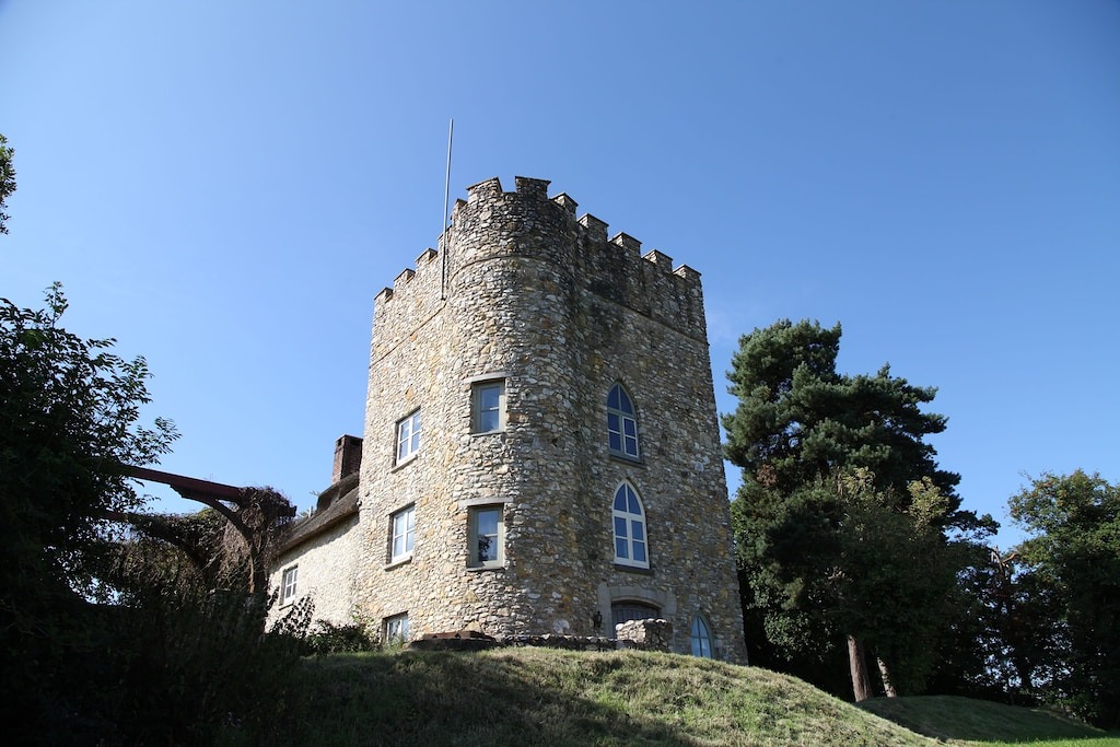 Rower Fort, Devon credit VRBO via Holidu kastelen in Europa