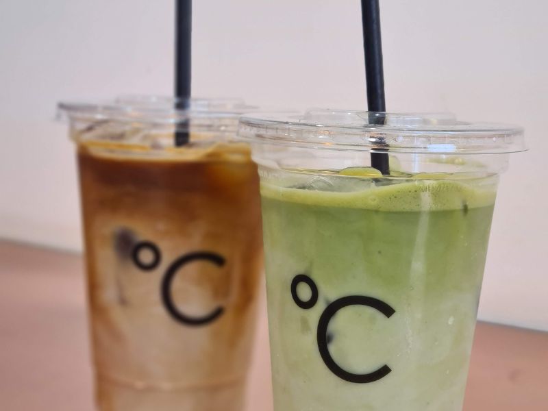 iced matcha latte hotspots in Amsterdam Cafecito