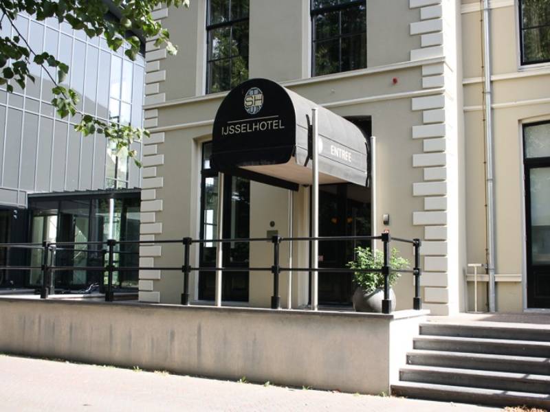 The-Daily-Dutchy-IJsselhotel