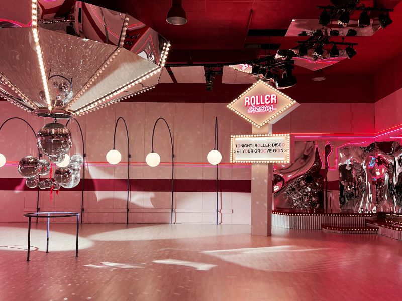 Roller Dreams, regen in amsterdam, regenbui, regenachtige dag, The Daily Dutchy, slecht weer