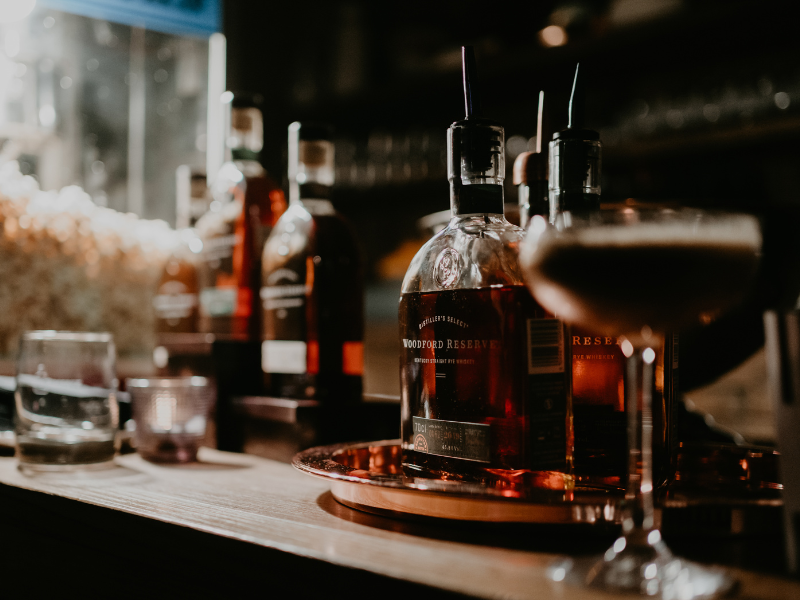 Woodford Mondays Whiskey drinken in Amsterdam