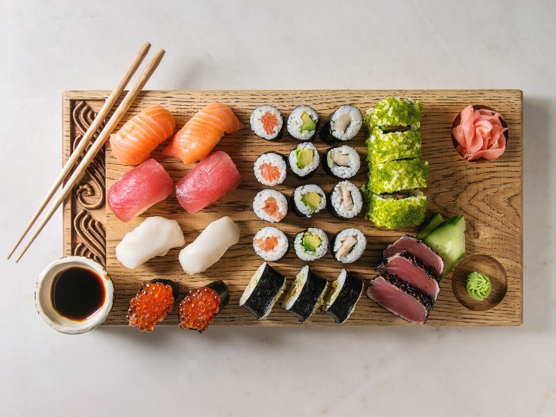Hier bestel je de lekkerste sushi in Amsterdam! Beste Thuisbezorgs sushi Amsterdam