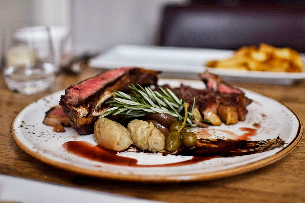 ambassade hotel eten