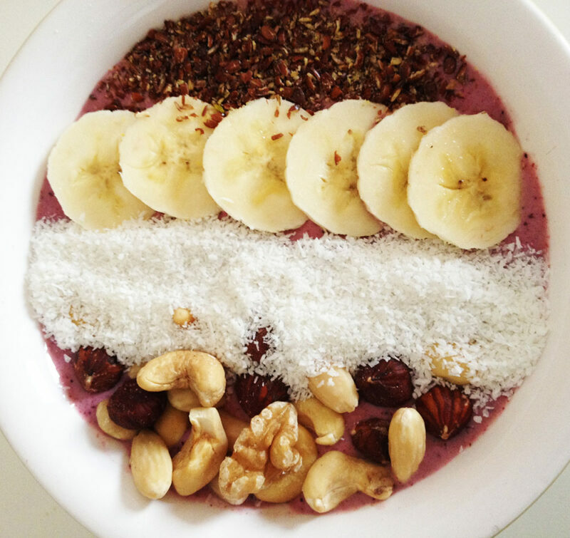 frozen yoghurt bowl