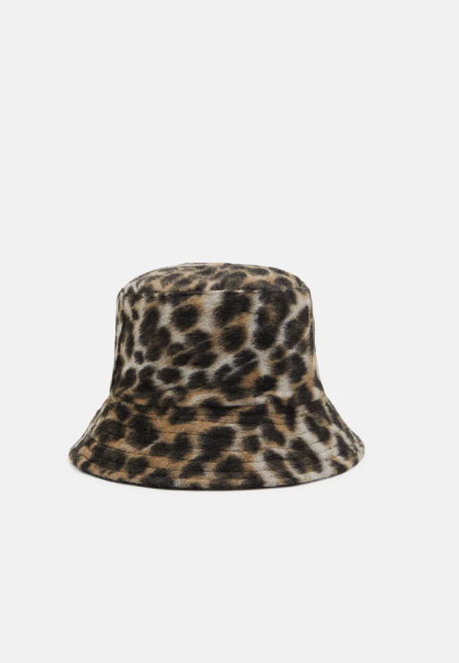 luipaard bucket hat