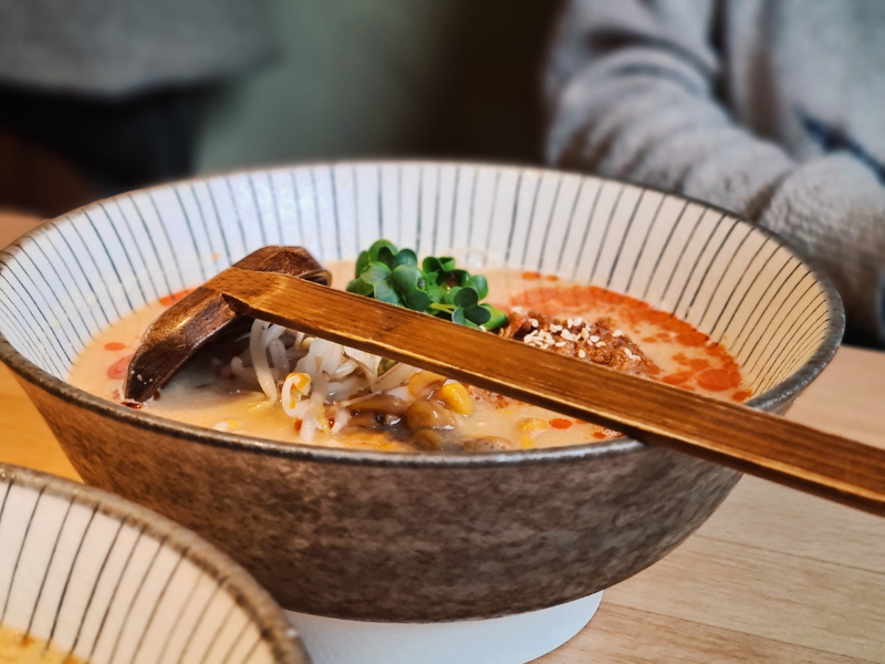 spicy miso ramen recept