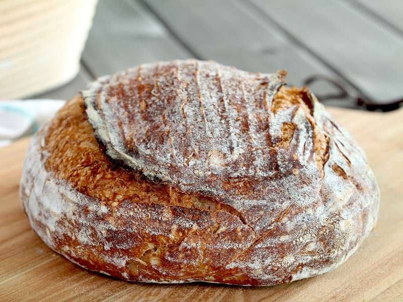 Zelf Zuurdesembrood Maken: Tips, Benodigdheden en Recept voor Thuis